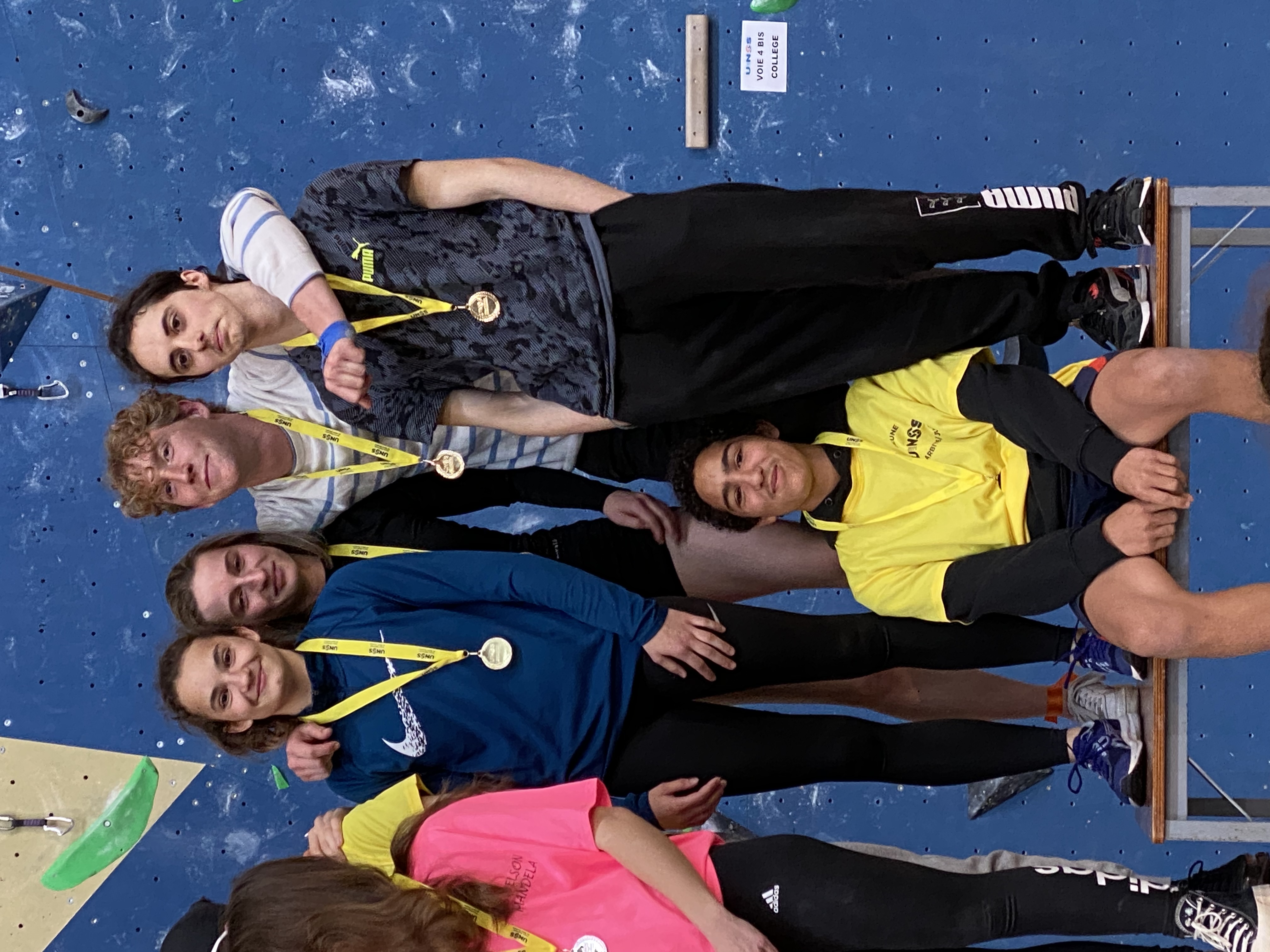 CHAMPIONS ACADEMIQUES D'ESCALADE